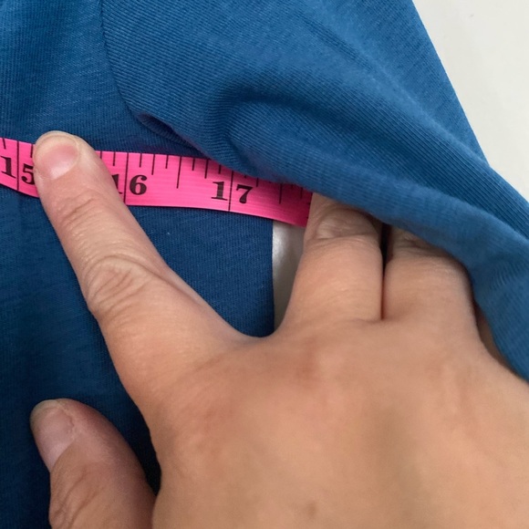 Universal Standard Teal Long Sleeve T Rex Tee Shirt Women’s Size 4XS 00/0 NEW - Picture 7 of 8